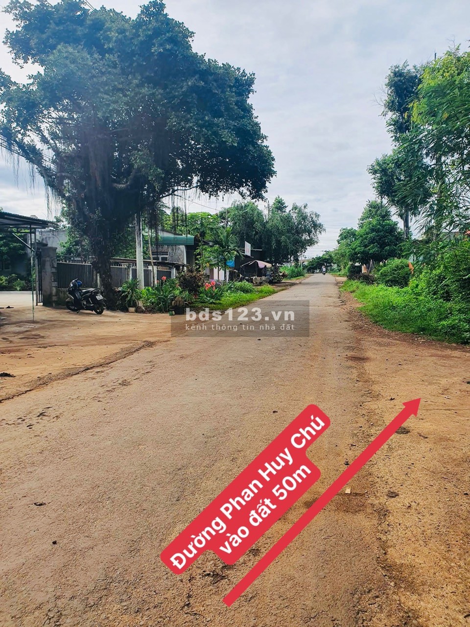 Bán gấp lô đất hẻm cấp 1 đường Phan Huy Chú nối dài - Ngay nhà Máy Tôn Liêm Lan