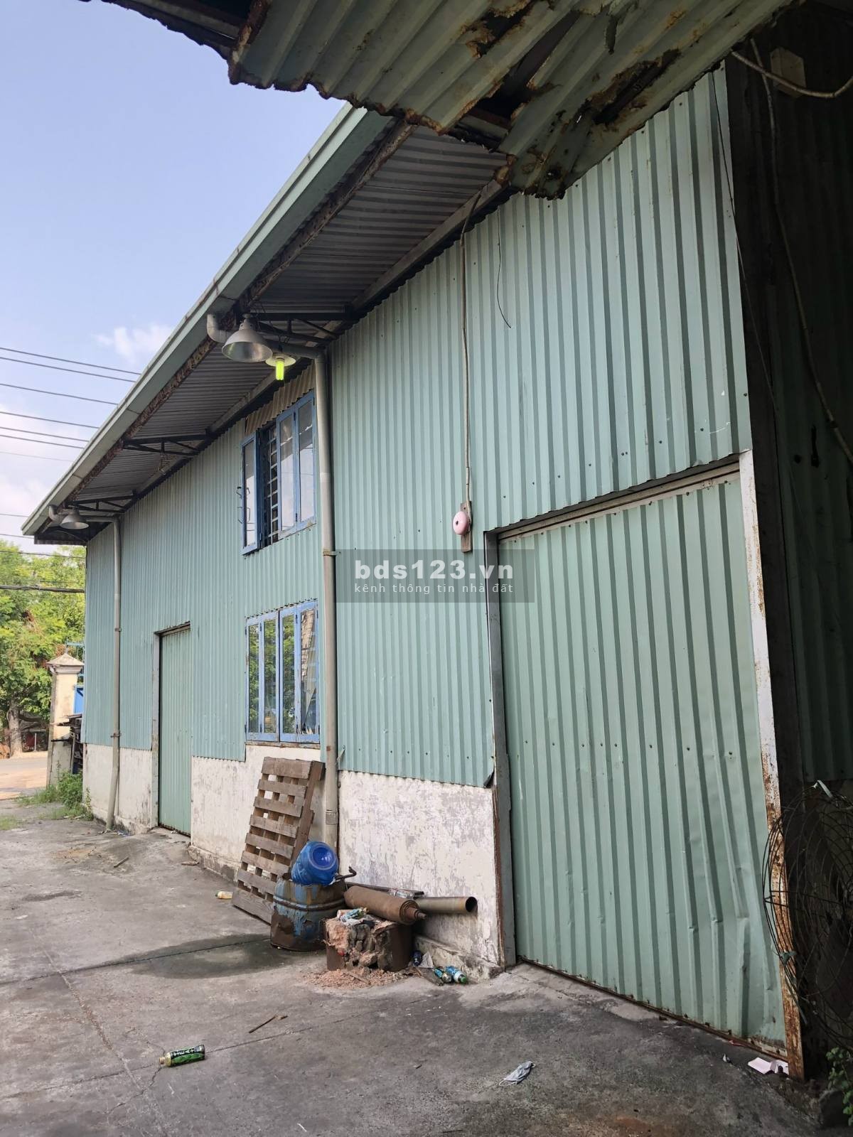 Cho thuê kho xưởng dtsd 1200m2 đường Trần Văn Giàu, Lê Minh Xuân, Bình Chánh