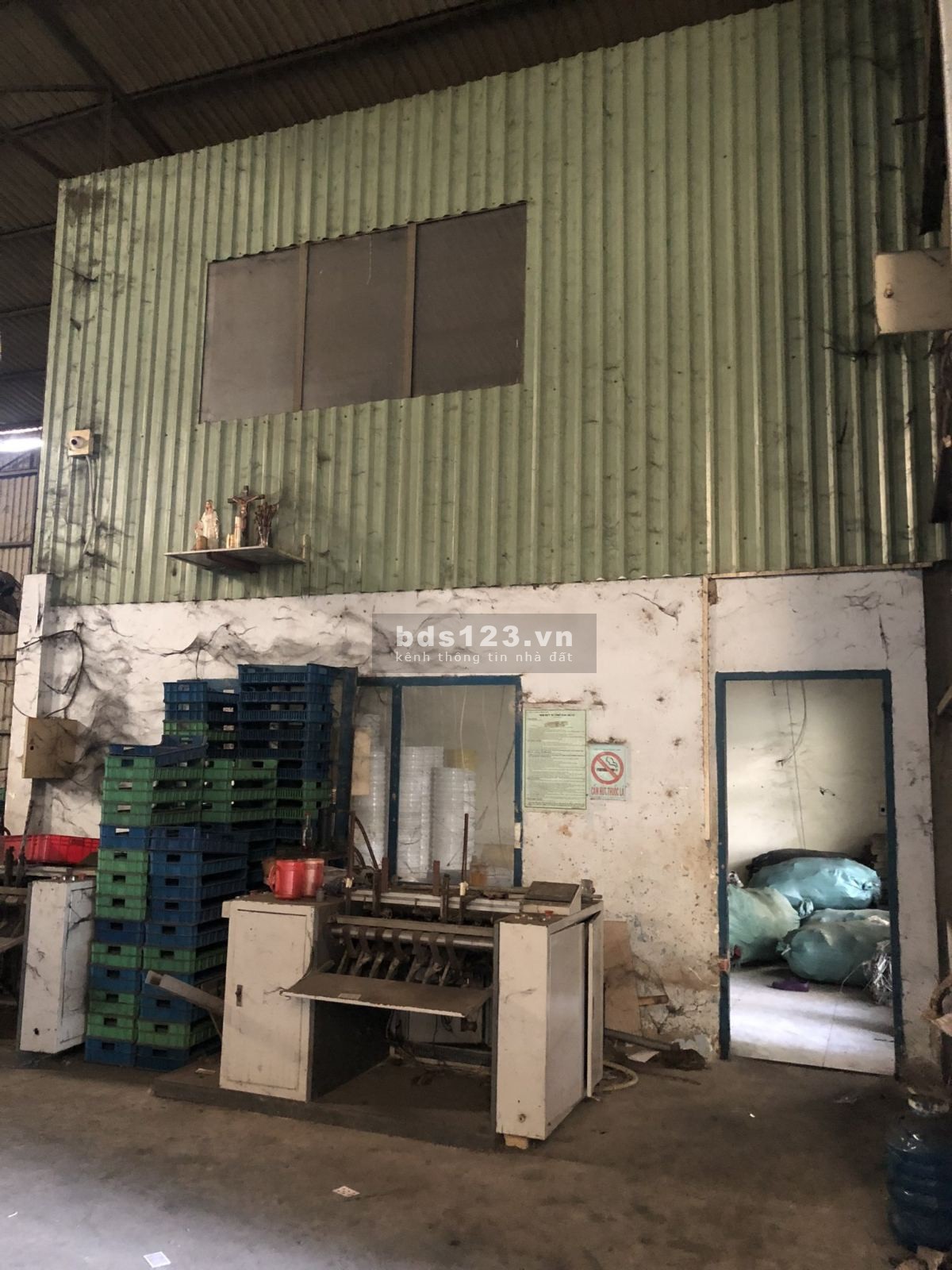 Cho thuê kho xưởng dtsd 1200m2 đường Trần Văn Giàu, Lê Minh Xuân, Bình Chánh