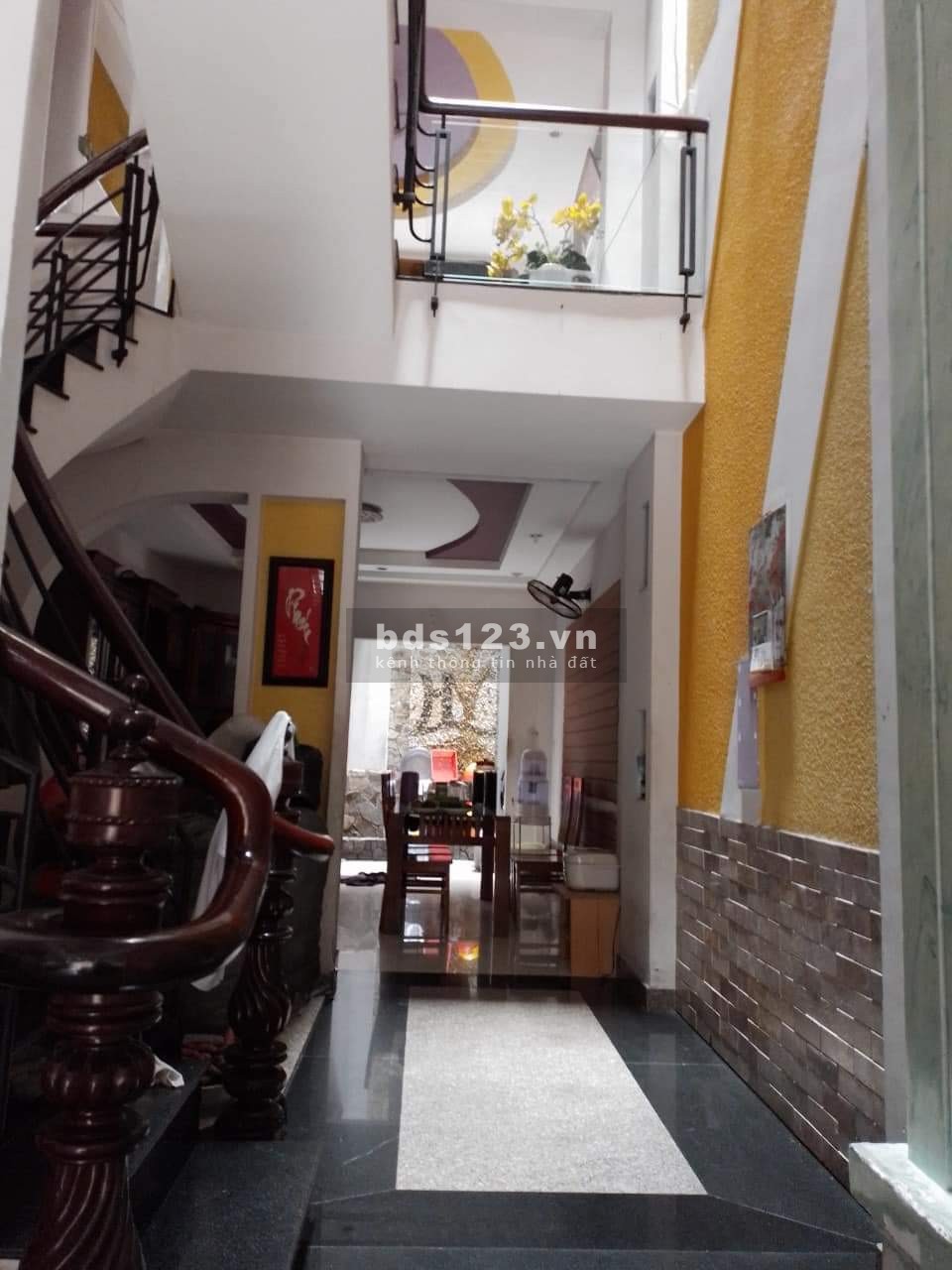 Nhà mặt tiền 5 tầng diện tích lớn Quận Tân Phú đường Nguyễn Ngọc Nhựt dt 4x21.06m, giá 12 tỷ