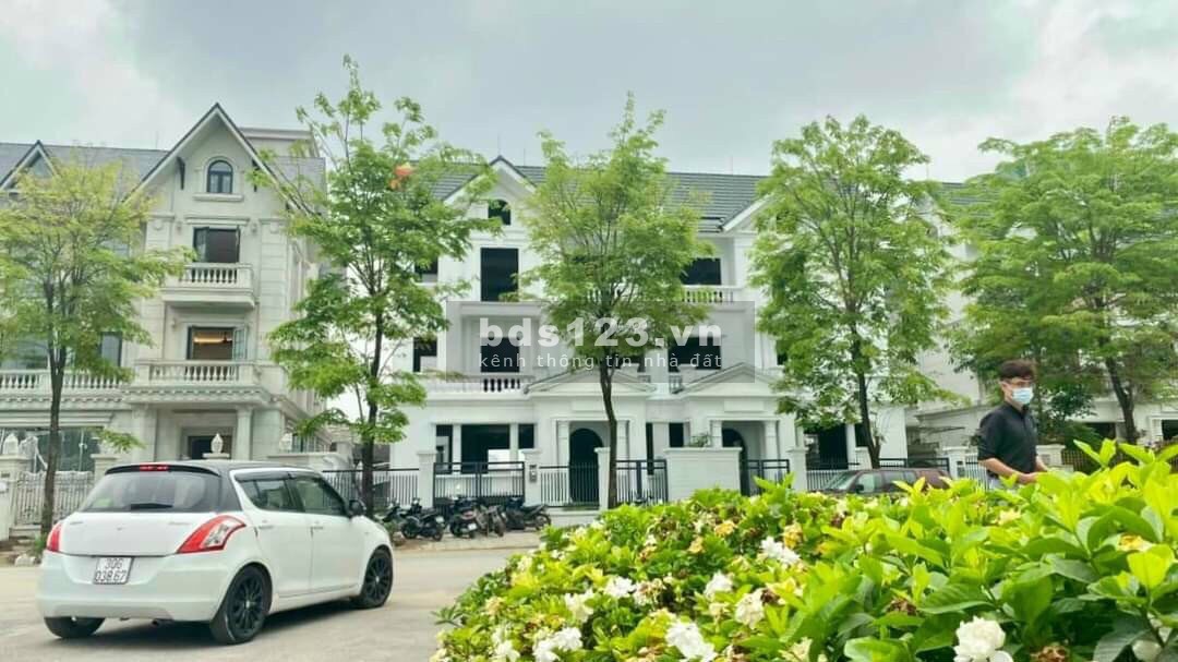 Chính chủ cần bán Biệt Thự Ciputra 4 tầng diên tích 150m2 sổ đỏ chính chủ