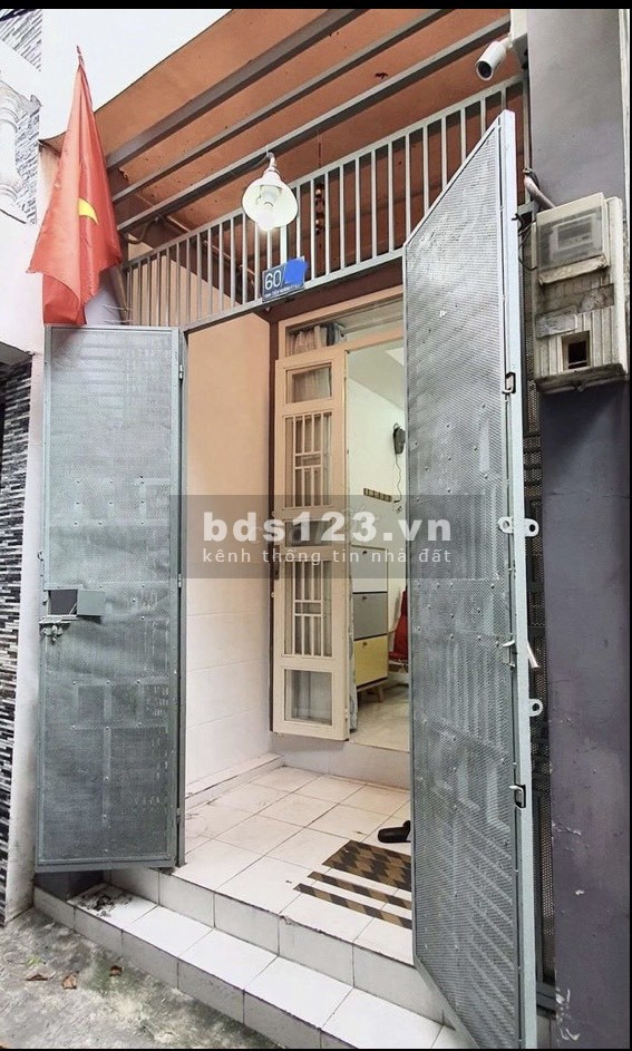 Bán nhà hẻm 60 Đinh Tiên Hoàng P1 Bình Thạnh khu an ninh, lh 0898917175