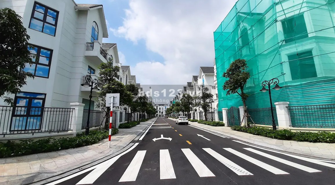 Đơn Lập San Hô View Hồ diện tích sử dụng 240m2 giá 42.5 tỷ Vin Gia Lâm