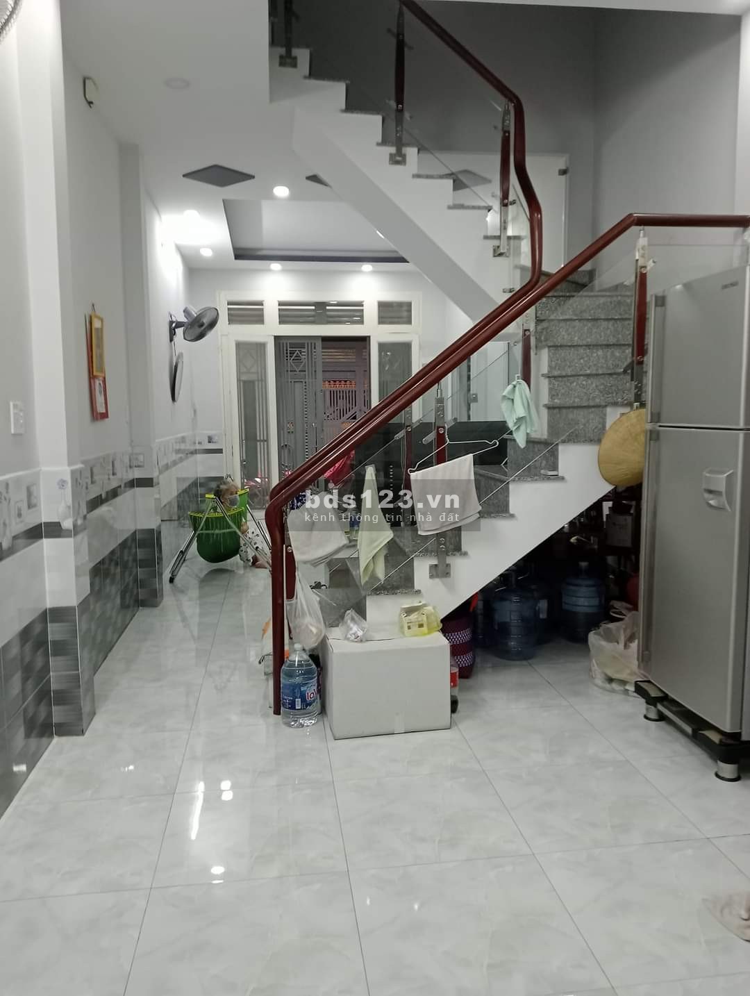 Bán nhà 2 tầng thiết kế đẹp Quận Bình Tân đường Tân Kỳ Tân Quý hẻm xe hơi giá 4.5 tỷ