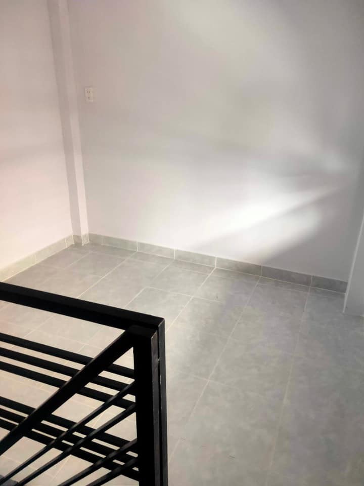 Bán nhà hẻm ba gác Quận 3 vào ở được ngay gần 20m2 3 tầng đúc giá 3.35 tỷ