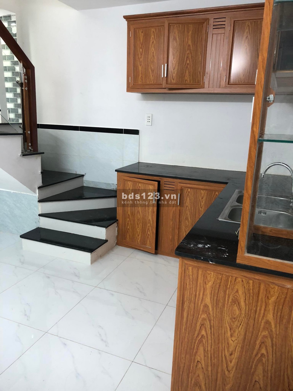 Cần bán gấp nhà ngay đường Liên Khu 4-5 diện tích sử dụng 48m2 (4x12)