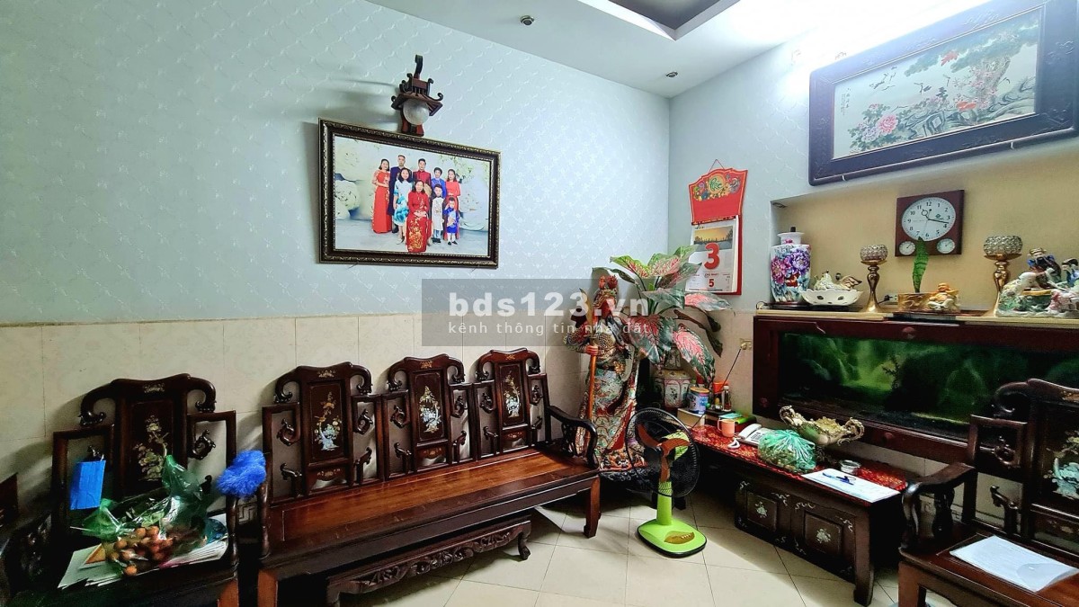 Bán nhà Chính kinh, ba đời ở không hết công năng, diện tích 36m2, giá 3.8 tỷ