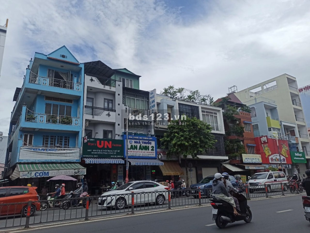 Bán nhà góc 2 mặt tiền đường Dương Bá Trạc Quận 8 khu kinh doanh sầm uất