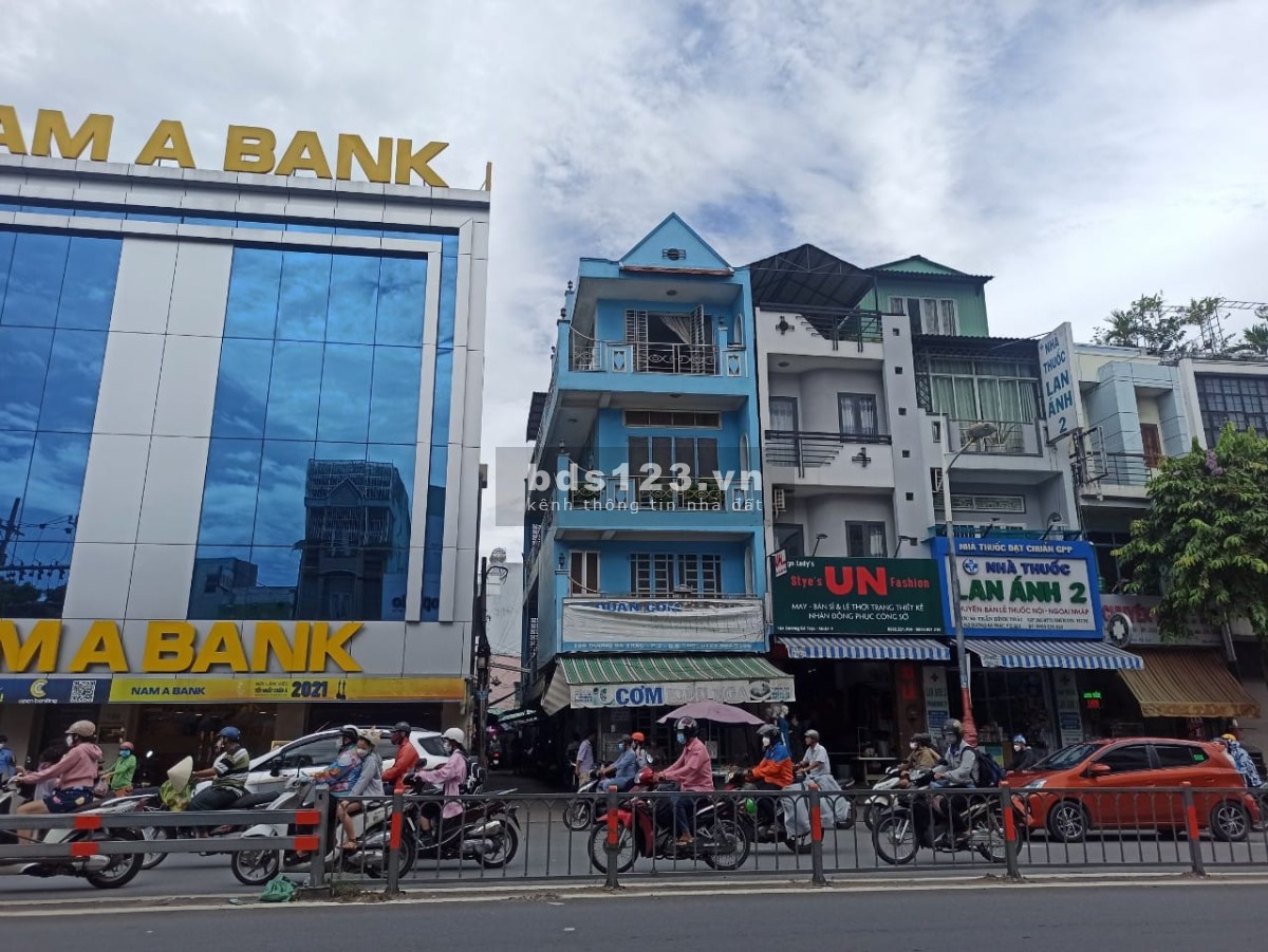 Bán nhà góc 2 mặt tiền đường Dương Bá Trạc Quận 8 khu kinh doanh sầm uất