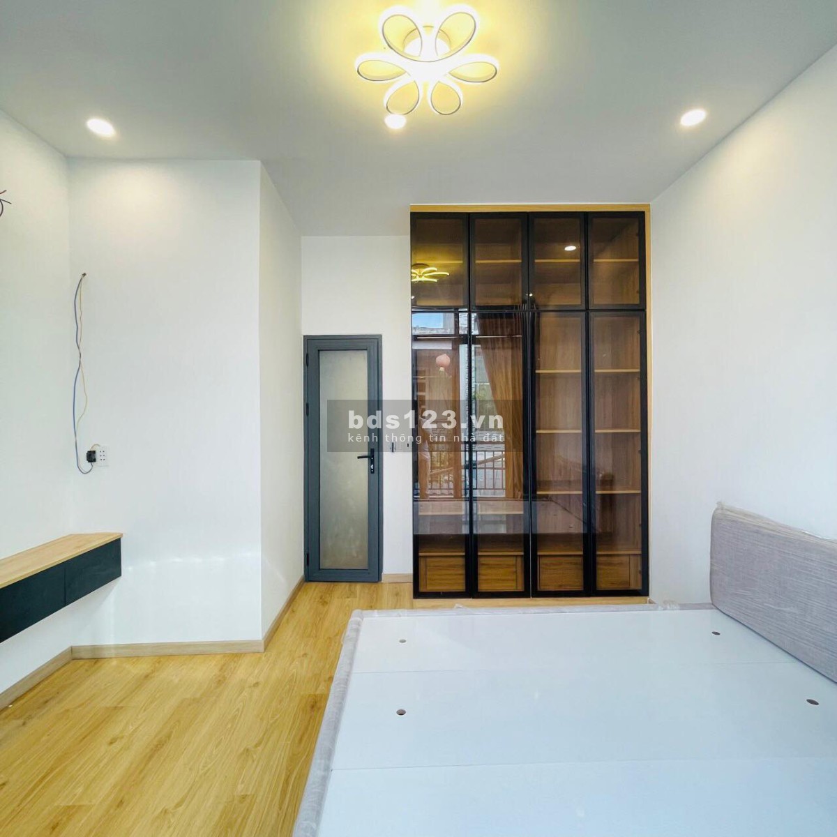 Nhà bán Hiệp bình Chánh, Hiệp Bình, Phạm Văn Đồng TP Thủ Đức, giá 3 tỷ hơn