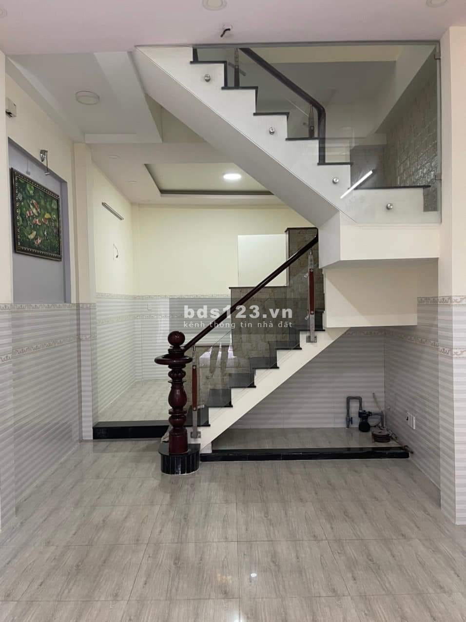 Bán nhà đẹp Đường An Dương Vương Q6,dọn vô ở liền ,giá chỉ 4,5 tỷ