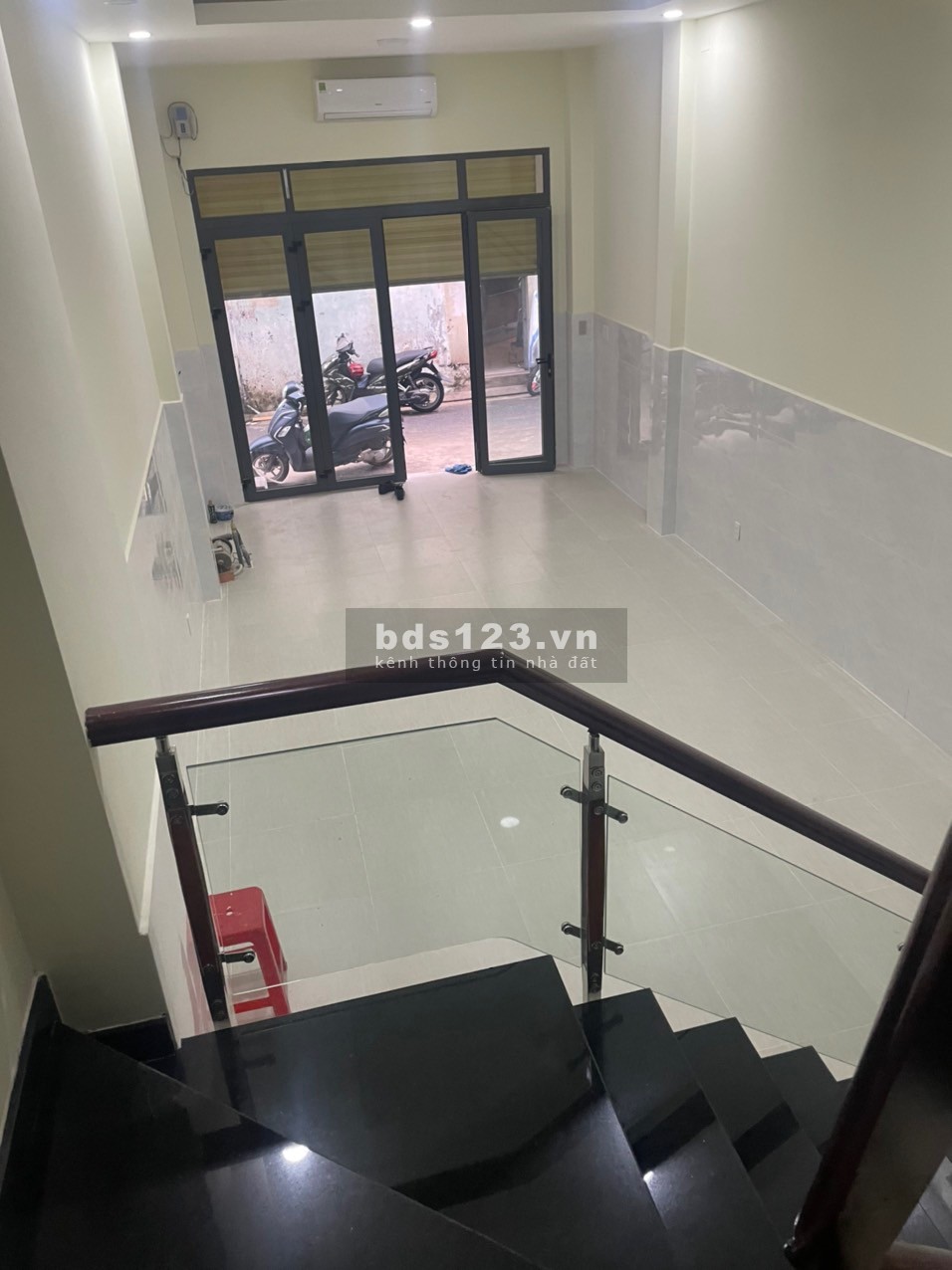 Chính chủ cho thuê mặt bằng giá rẻ tại Tân Bình liên hệ xem ngay 0928252554