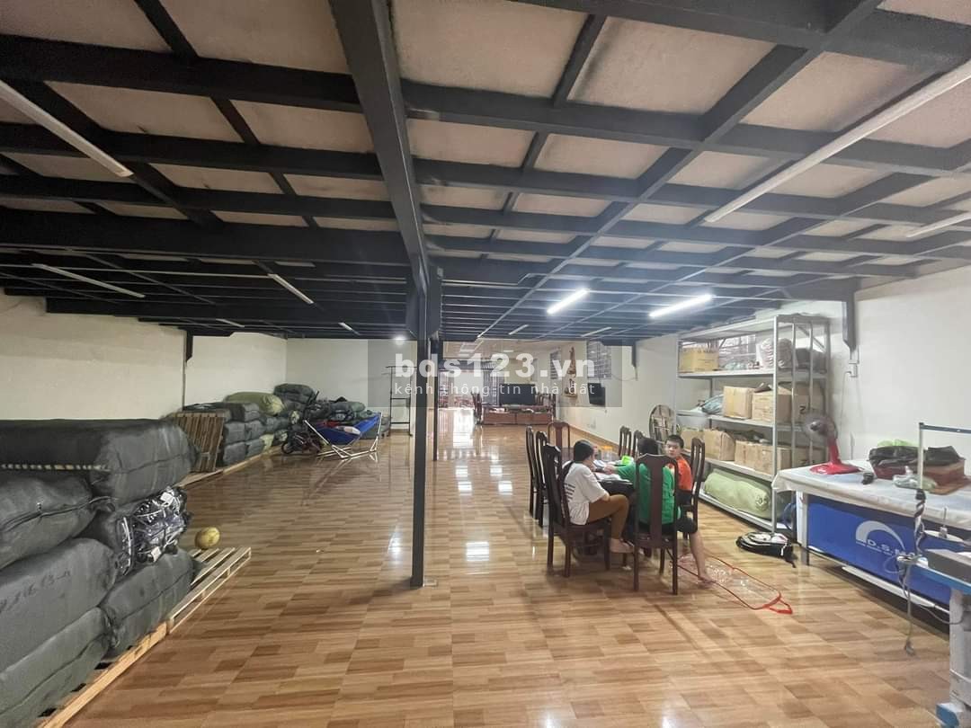 Bán nhà xưởng diện tích khủng Quận Bình Tân, đường Bình Thành, hẻm xe hơi rộng, chỉ nhỉnh 12 tỷ