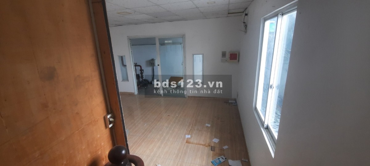 Cho thuê kho diện tích 750m2 Hương Lộ 11, Hưng Long, Bình Chánh