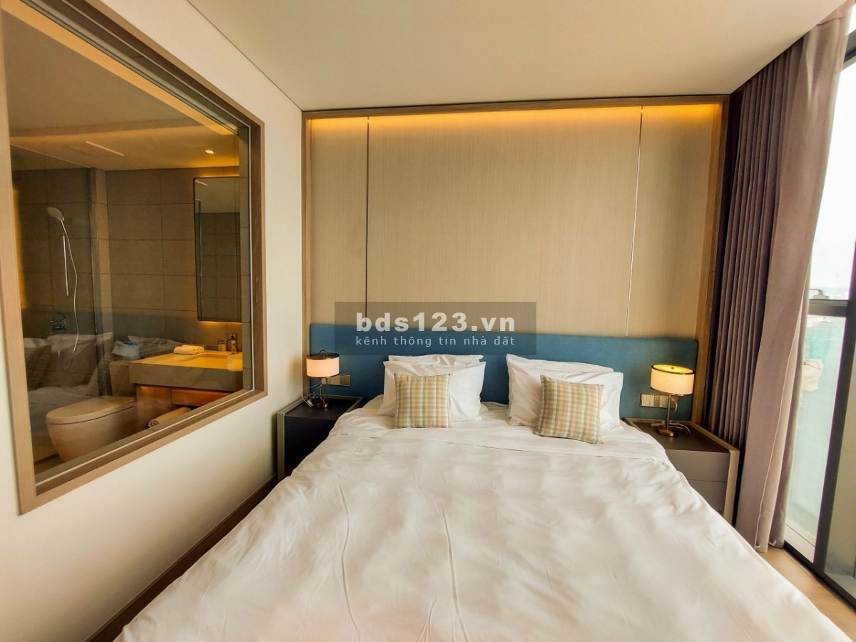 Chính chủ cần bán căn hộ cao cấp A3202 dự án A La Carte Hạ Long Bay, view trực diện bãi tắm, giá rẻ