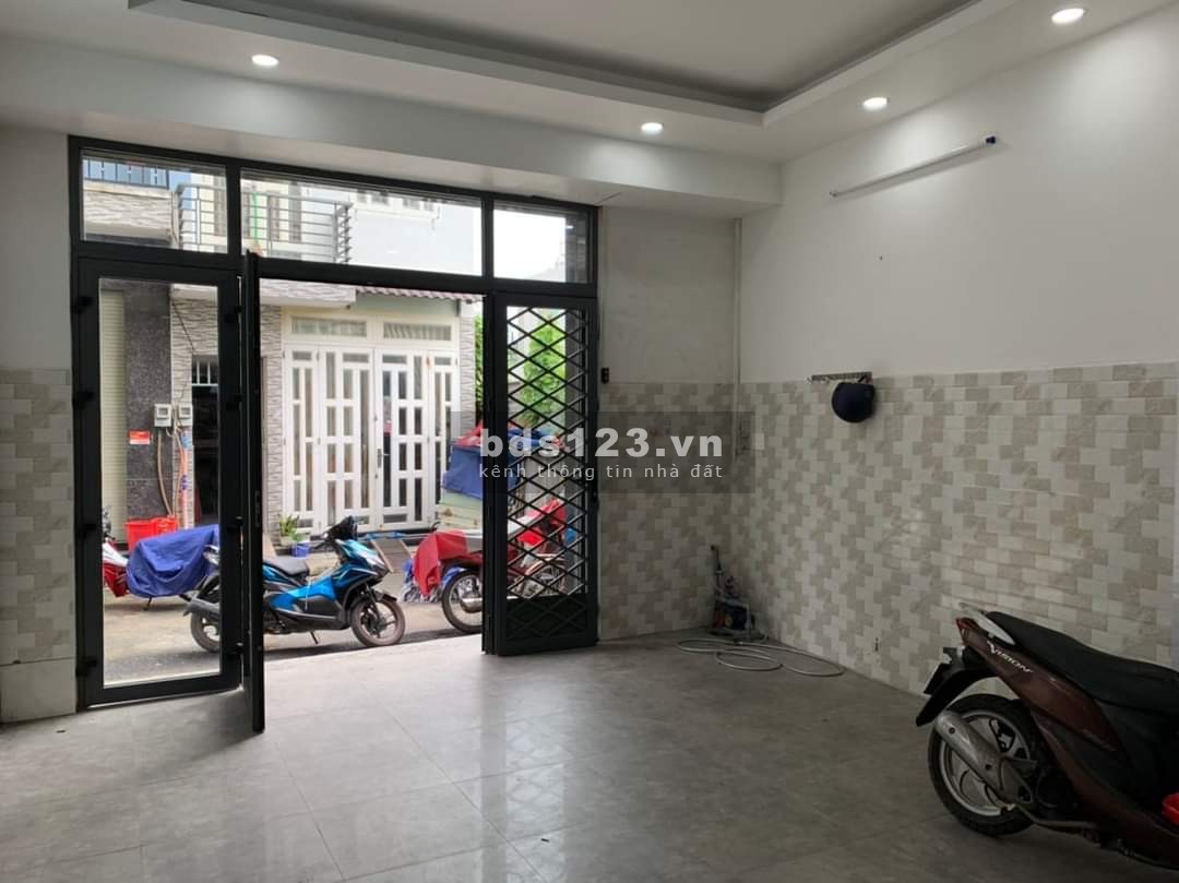 Bán nhà lớn 5 tầng đúc bê tông hẻm xe hơi Bình Tân, dt 4.5x13m giá chỉ nhỉnh 5 tỷ