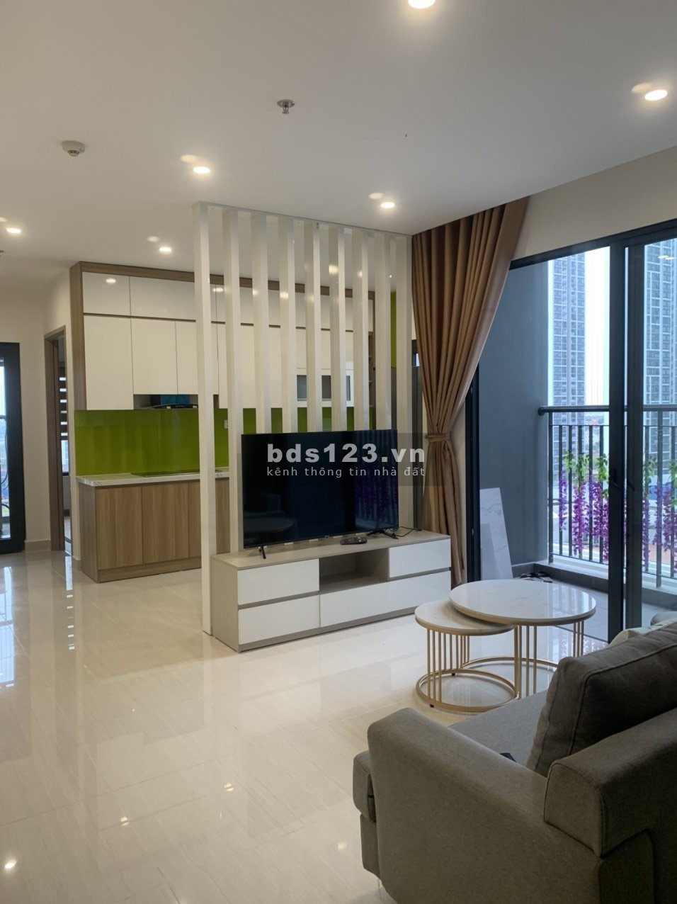Cắt lỗ căn 3PN rộng rất Vinhomes Smart City, khu S4, 106m2, 4.2 tỷ bao phí, hướng mát