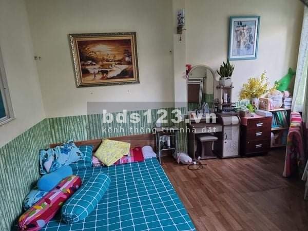 Bán gấp nhà đường Trường Chinh, Phường 12, quận Tân Bình, DT 84 m² x 2 tầng nhỉnh 6 tỷ đồng