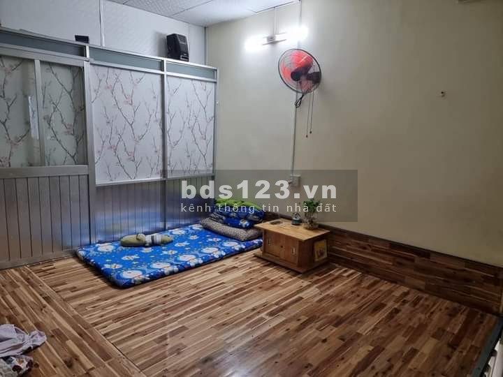 Bán gấp nhà đường Trường Chinh, Phường 12, quận Tân Bình, DT 84 m² x 2 tầng nhỉnh 6 tỷ đồng