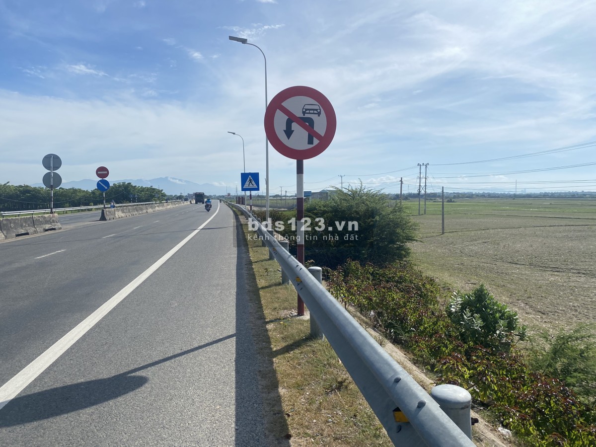Kẹt tiền bán nhanh lô đất NN mặt tiền QL1A, Ninh Thuận. Giá chính chủ