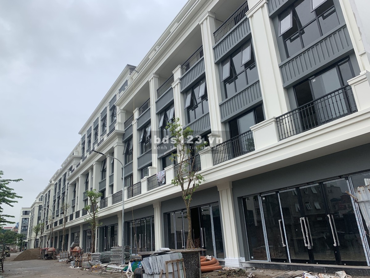 Bán nhà phố 5 tầng trung tâm thành phố Từ Sơn giá tốt đầu tư sinh lợi nhuận cao