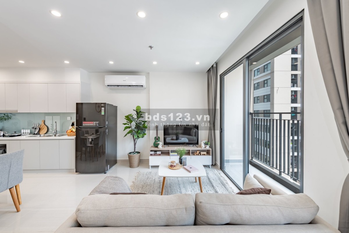Bán căn hộ 2n2wc 66m hướng Đông Nam dự án Vinhomes SMart City giá 2.6 Tỷ