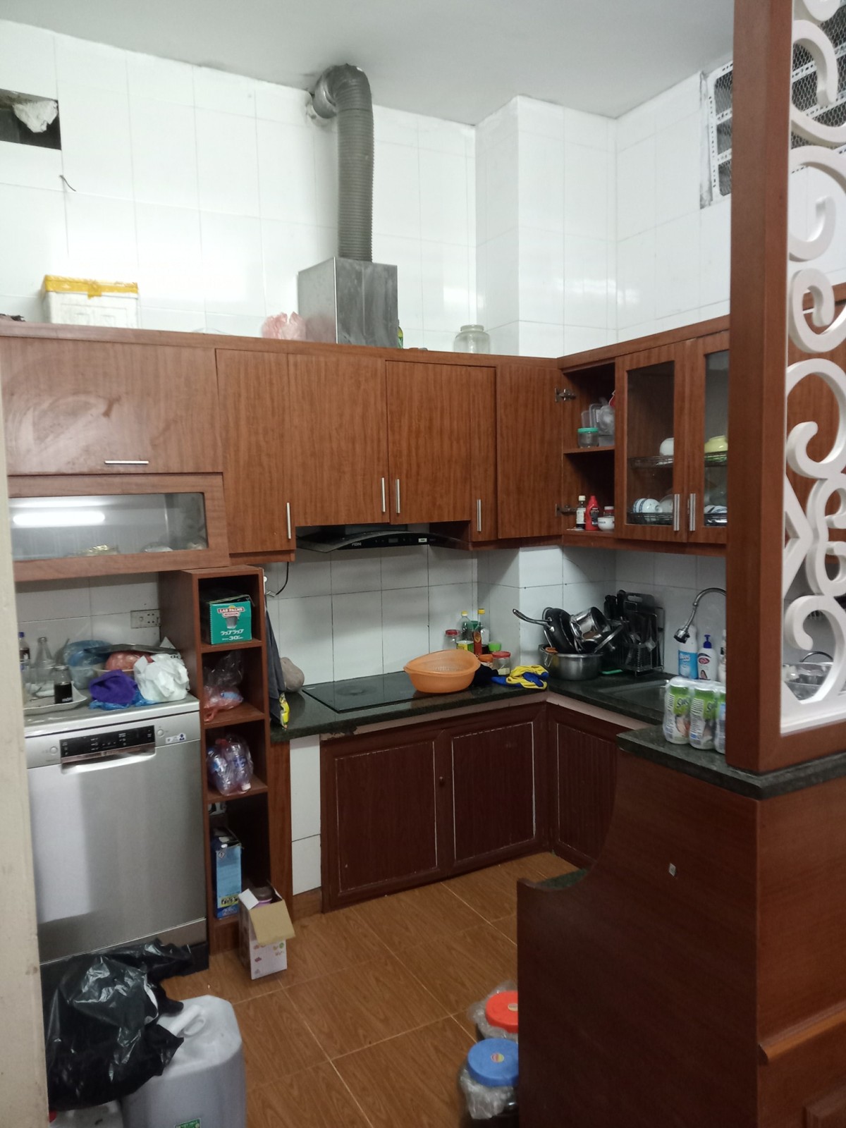 Gia đình cần bán căn nhà ở Thụy Khuê 48m2, giá 3 tỷ 8 thương lượng chính chủ