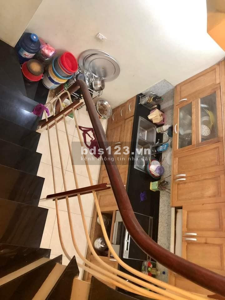 Bán nhà phố Bằng Liệt, Hoàng Mai 33m2 x 4 tầng, MT 3.3m, chỉ 3.5 tỷ