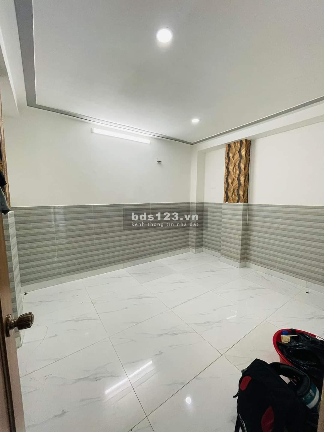 BÁN NHÀ MẶT TIỀN TÂN PHÚ, PHÚ THỌ HÒA, KHU CHỢ VẢI SẦM UẤT, NGANG 6.1x15M, DÒNG TIỀN 25TR, CHỈ 8 TỶ