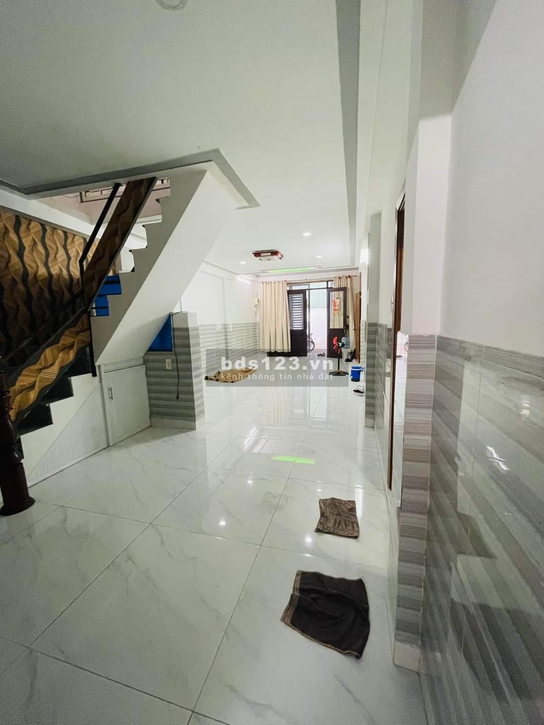 BÁN NHÀ MẶT TIỀN TÂN PHÚ, PHÚ THỌ HÒA, KHU CHỢ VẢI SẦM UẤT, NGANG 6.1x15M, DÒNG TIỀN 25TR, CHỈ 8 TỶ