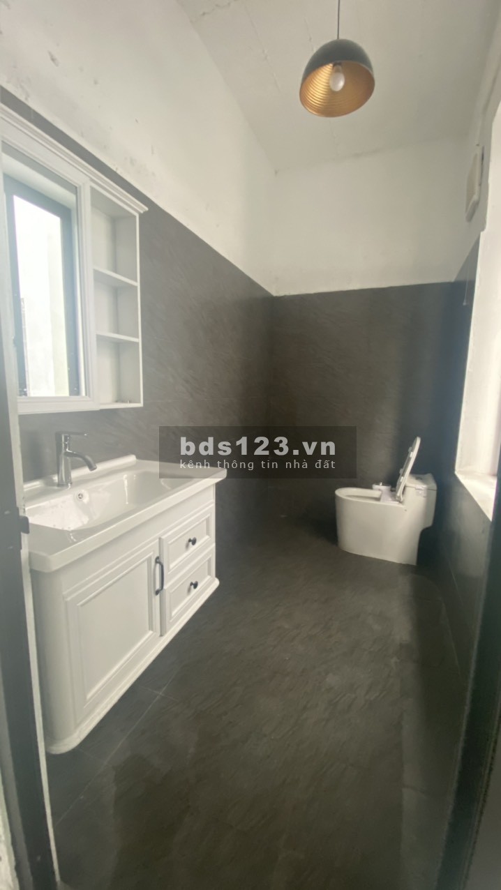 Cho thuê sàn văn phòng giá rẻ phố Tú Mỡ Trung hoà, tiện ích đầy đủ, giá tốt