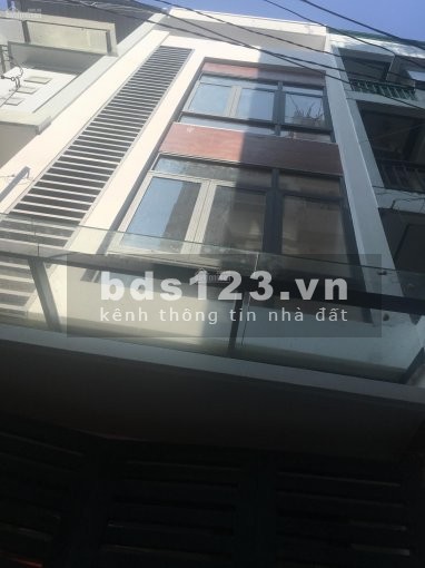 Cho thuê nhà nguyên căn khu kinh doanh sầm uất đường Lê Hồng Phong Q10