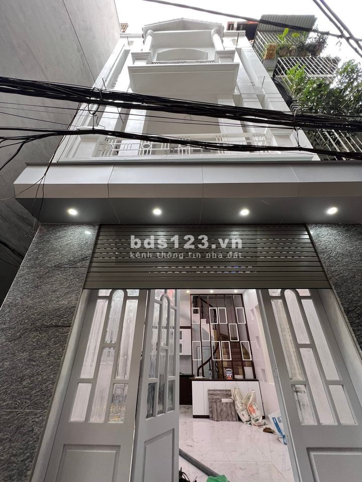 Bán nhà Kim Ngưu, Hai bà Trưng, dtsd 32m2 x 4 tầng, mt 4m, thiết kế hiện địa giá 4,5 tỷ