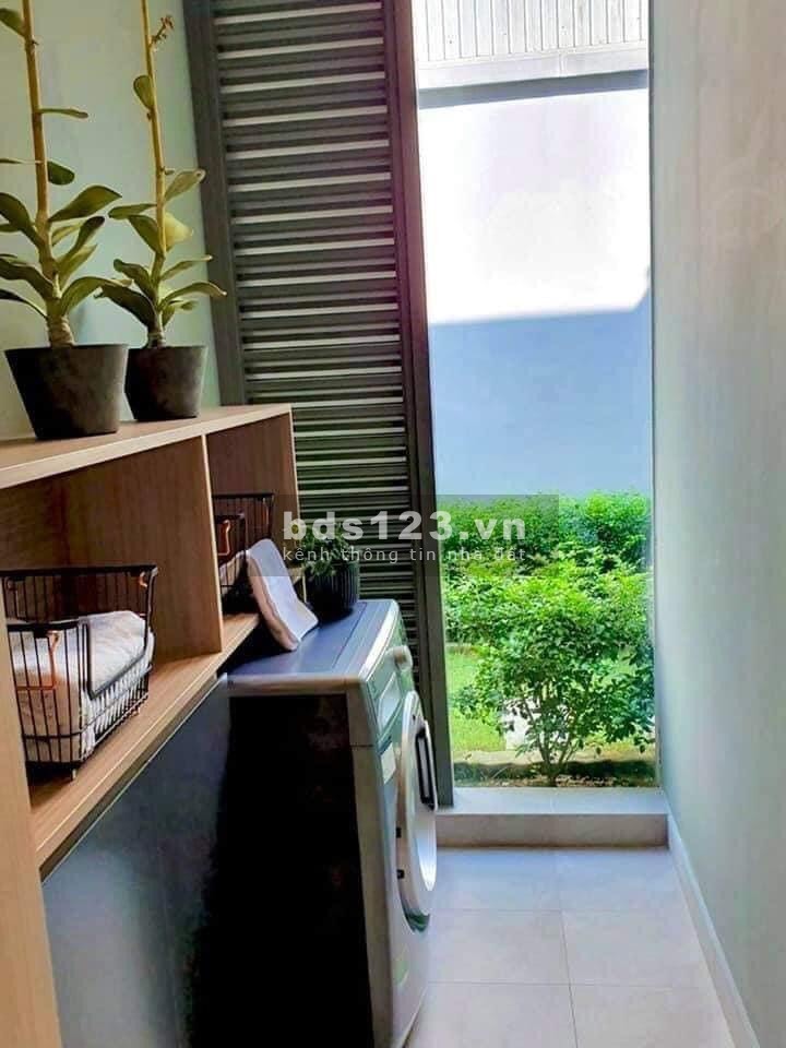 Căn hộ cao cấp nằm trong trung tâm hành chánh full nội thất: 0907440559