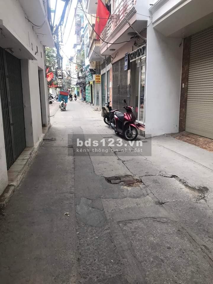 Bán nhà kinh doanh đỉnh, mặt Ngõ Quỳnh, Hai Bà Trưng 41m2 x 6 tầng, MT 5.2m, chỉ 8.3 tỷ.