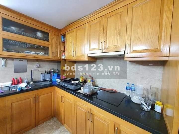 Bán nhà kinh doanh đỉnh, mặt Ngõ Quỳnh, Hai Bà Trưng 41m2 x 6 tầng, MT 5.2m, chỉ 8.3 tỷ.