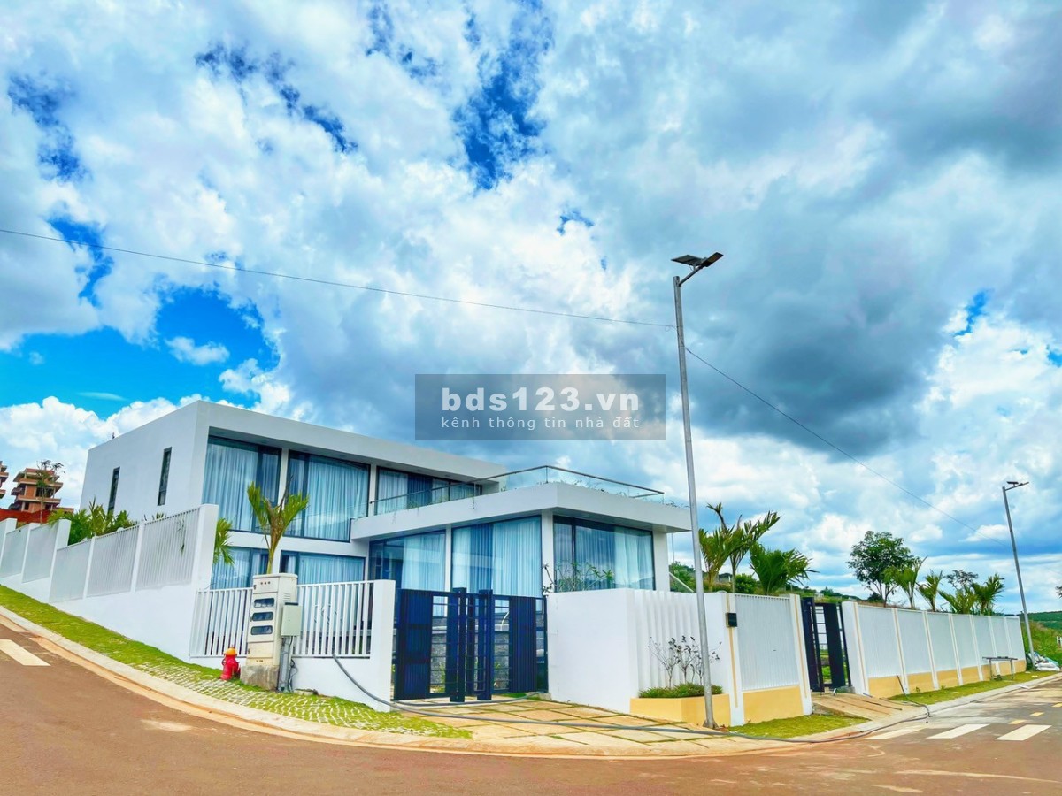 Đất nền nghỉ dưỡng phát triển bậc nhất Bảo Lộc, đã có sổ hồng 100%, chỉ còn vài nền giá ưu đãi.