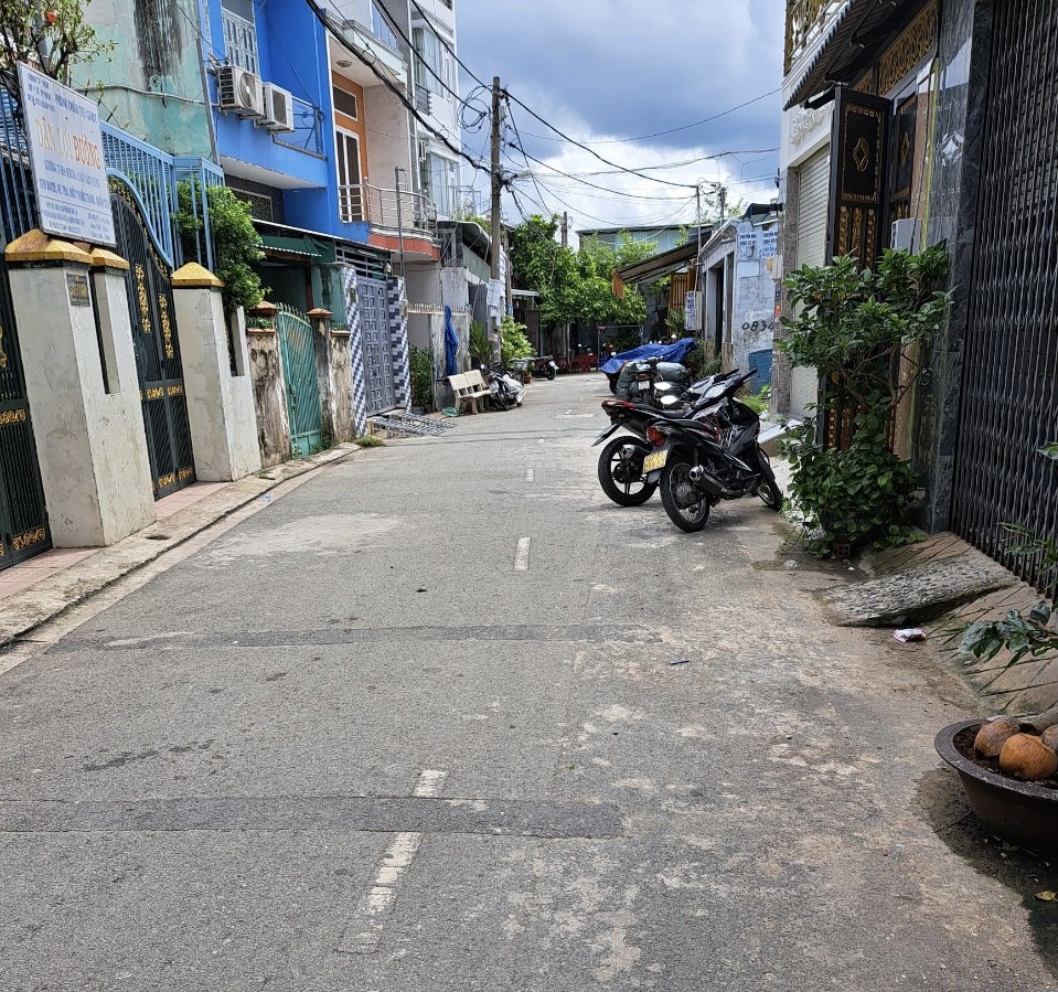 Nhà siêu xịn hẻm nhựa xe tải sát mặt tiền Mã Lò, diện tích 188m2, giá 7.8 tỷ