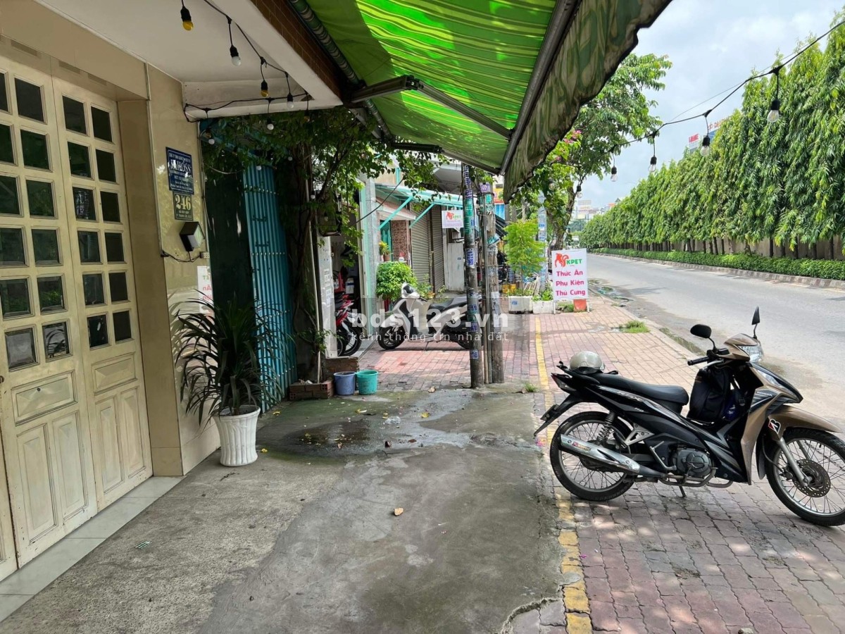 Cần bán nhà mặt tiền kinh doanh, đường Hà Huy Giáp, Quận 12 lh 0933966647