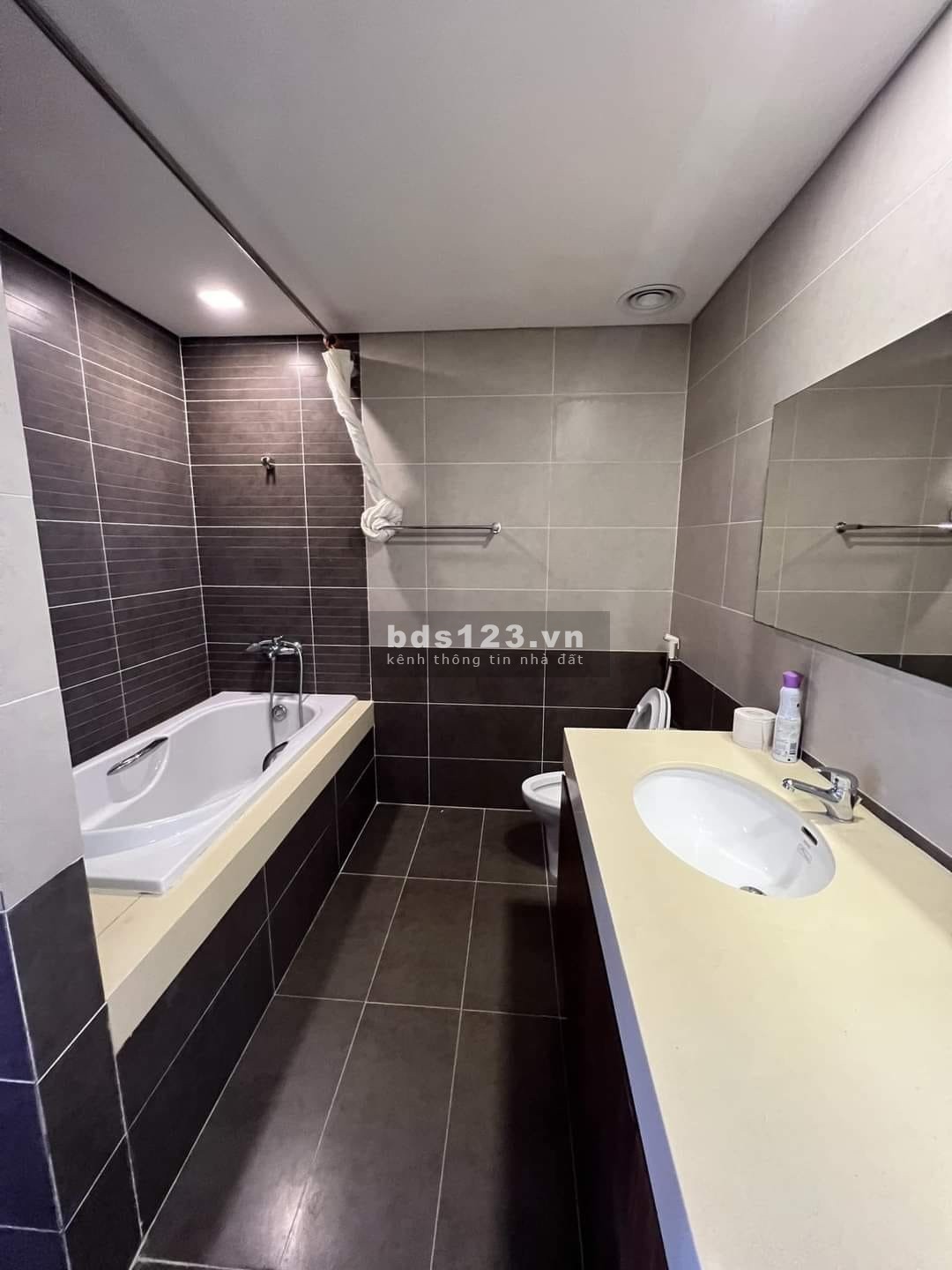 Cho thuê căn hộ tại Thảo Điền 3PN 2WC - Full NT cao cấp giá 27,9tr