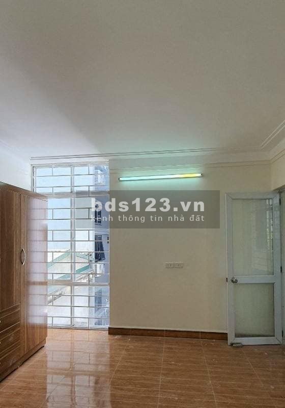 Nhà đẹp về ở ngay đường Phú Đô Quận Nam Từ Liêm diện tích 46m2 3 tầng giá 3,8T