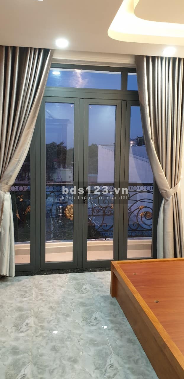 Hẻm 6m xe hỏi ngủ trong nhà nhà mới đẹp như hình 5 tầng bê tông cốt thép chủ tặng lại nội thất