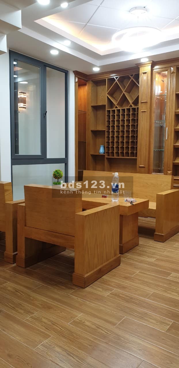 Hẻm 6m xe hỏi ngủ trong nhà nhà mới đẹp như hình 5 tầng bê tông cốt thép chủ tặng lại nội thất