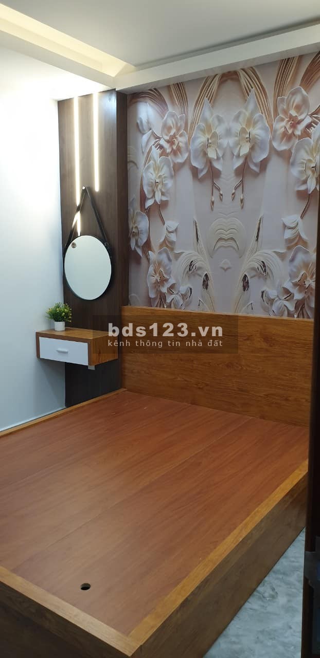 Hẻm 6m xe hỏi ngủ trong nhà nhà mới đẹp như hình 5 tầng bê tông cốt thép chủ tặng lại nội thất