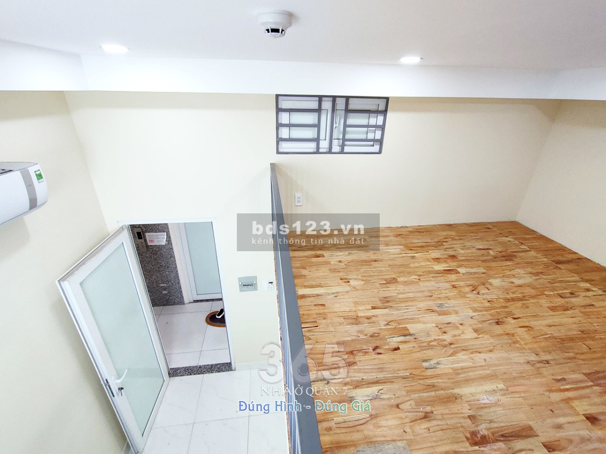 Phòng trọ có gác sạch sẽ, có máy lạnh, gần siêu thị Lotte Quận 7 giá tốt