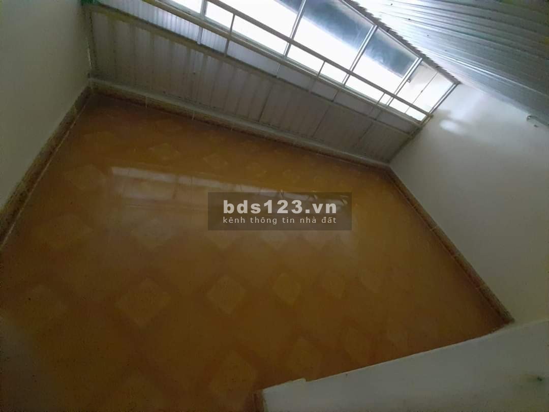 Cần bán nhà mặt tiền kinh doanh, đường Hà Huy Giáp, Quận 12 lh 0933966647