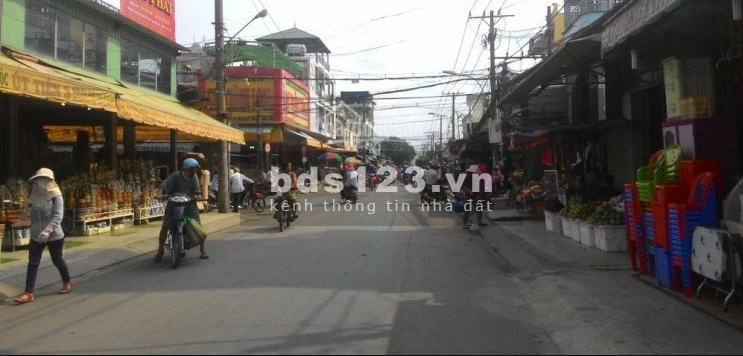 Bán gấp lô đất 1050m2 full thổ cư. Đường xe tải 7m đá xanh. Chốt giá 11 tỷ
