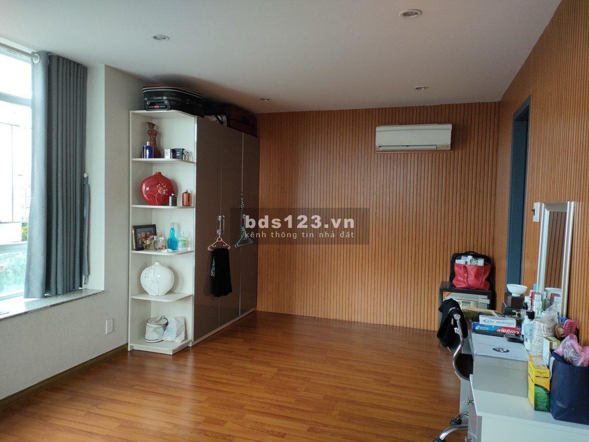 Chính chủ cần tiền bán gấp chung cư Giai Việt Quốc Cường , Quận 8
