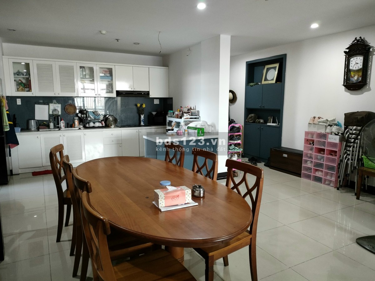 Chính chủ cần tiền bán gấp chung cư Giai Việt Quốc Cường , Quận 8