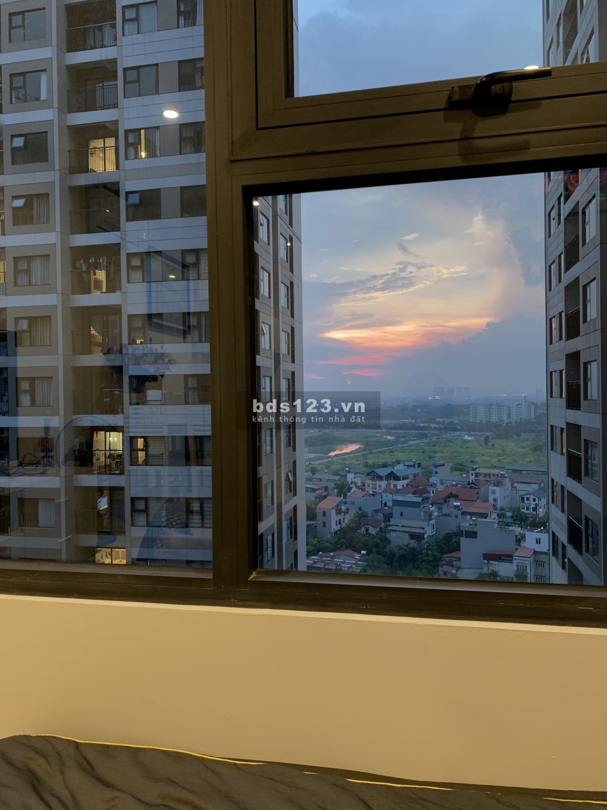 FULL Nội thất căn hộ 2PN+1,2WC Vinhomes Ocean Park giá 1,95 tỷ bao toàn bộ thuế phí CÓ THƯƠNG LƯỢNG